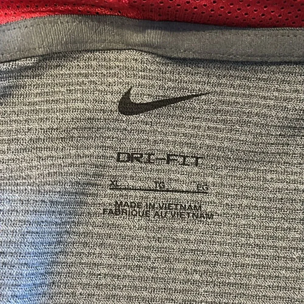 Nike Boys Dri Fit Grey Logo Zip-up Hooded Lightweight Shirt/Jacket - Size XL